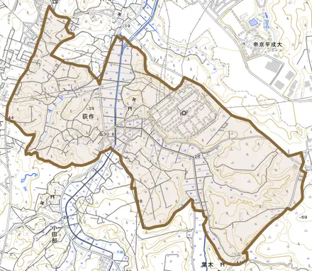 荻作とその周辺の地図。町の範囲を重ねている