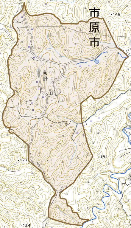 菅野とその周辺の地図。町の範囲を重ねている
