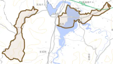 高滝とその周辺の地図。町の範囲を重ねている