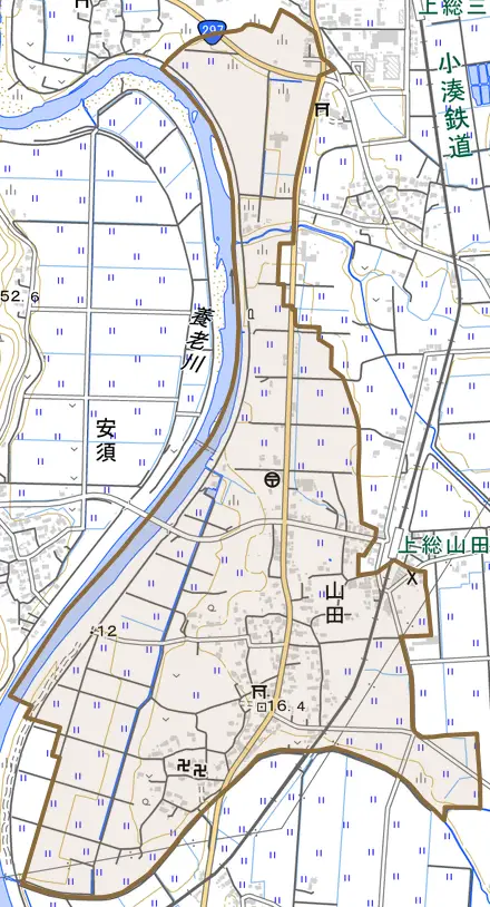 山田とその周辺の地図。町の範囲を重ねている