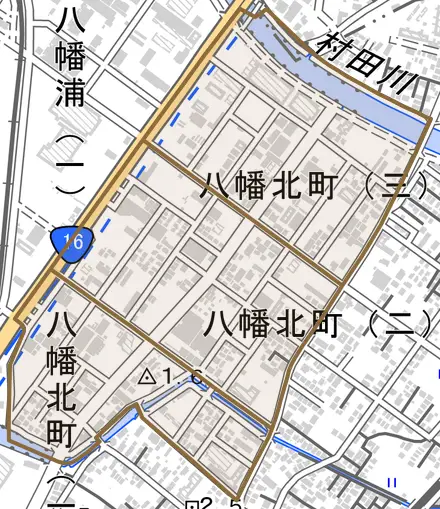 八幡北町とその周辺の地図。町の範囲を重ねている