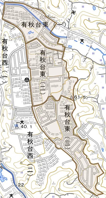 有秋台東とその周辺の地図。町の範囲を重ねている