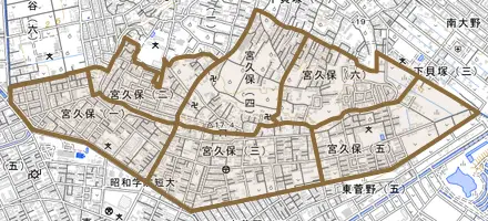 宮久保とその周辺の地図。町の範囲を重ねている