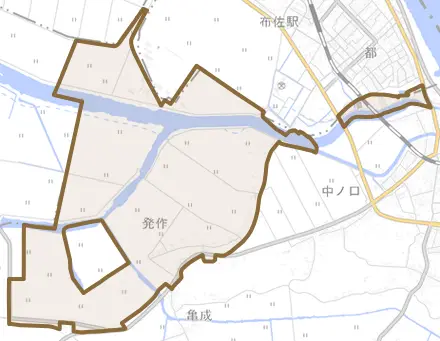 発作とその周辺の地図。町の範囲を重ねている