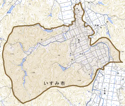 長志とその周辺の地図。町の範囲を重ねている