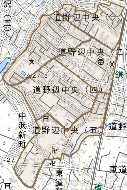 道野辺中央とその周辺の地図。町の範囲を重ねている