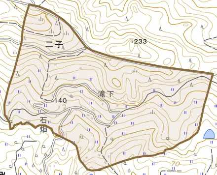 二子とその周辺の地図。町の範囲を重ねている