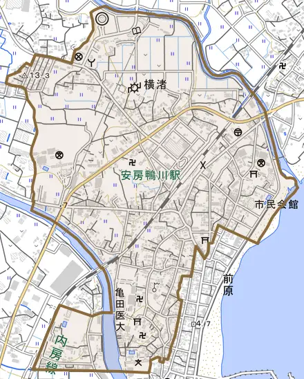 横渚とその周辺の地図。町の範囲を重ねている