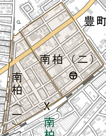 南柏とその周辺の地図。町の範囲を重ねている