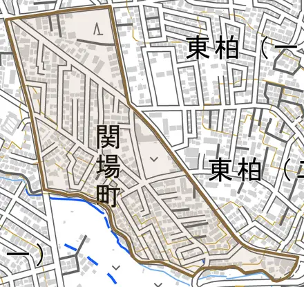 関場町とその周辺の地図。町の範囲を重ねている