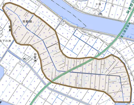 市和田とその周辺の地図。町の範囲を重ねている