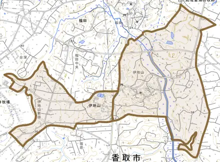 伊地山とその周辺の地図。町の範囲を重ねている