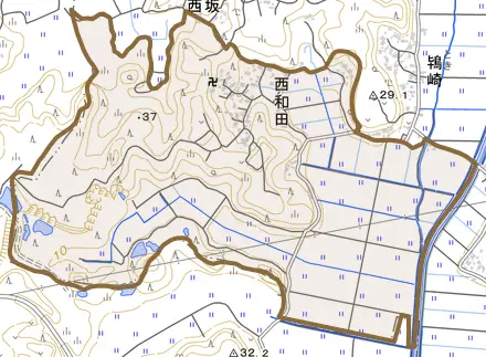 西和田とその周辺の地図。町の範囲を重ねている