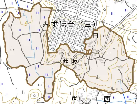 西坂とその周辺の地図。町の範囲を重ねている