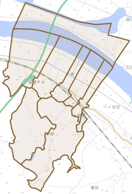 大倉とその周辺の地図。町の範囲を重ねている