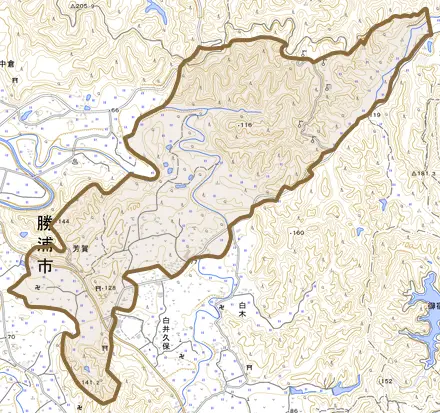 芳賀とその周辺の地図。町の範囲を重ねている