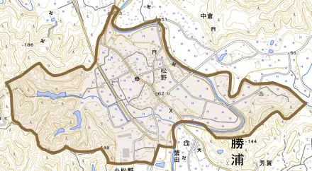 松野とその周辺の地図。町の範囲を重ねている