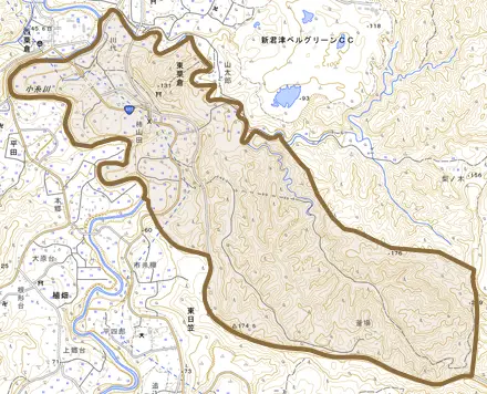 東粟倉とその周辺の地図。町の範囲を重ねている