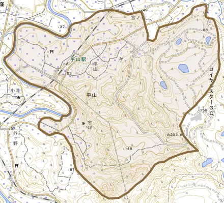 平山とその周辺の地図。町の範囲を重ねている