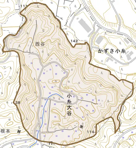 小糸大谷とその周辺の地図。町の範囲を重ねている