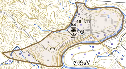 西粟倉とその周辺の地図。町の範囲を重ねている