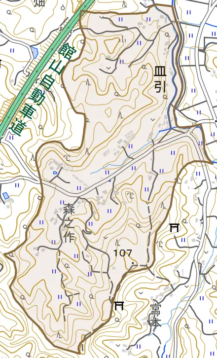 皿引とその周辺の地図。町の範囲を重ねている