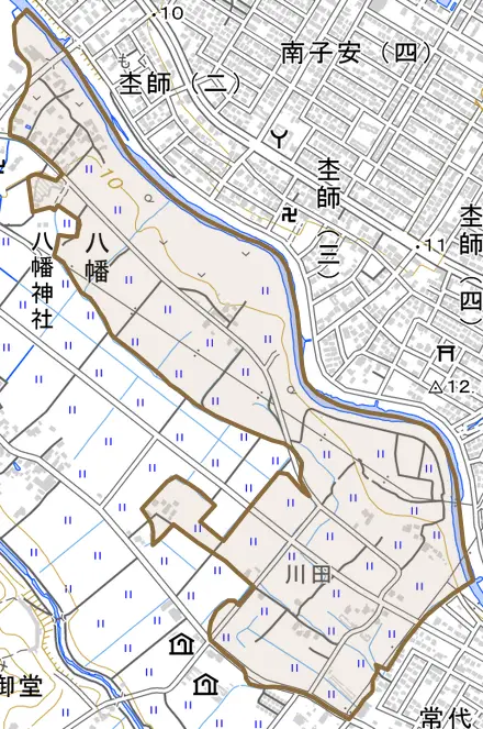 八幡とその周辺の地図。町の範囲を重ねている