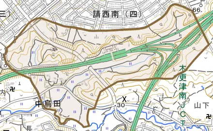 中烏田とその周辺の地図。町の範囲を重ねている