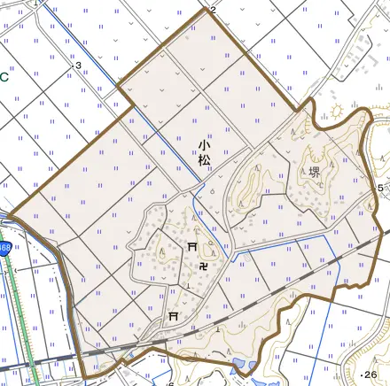 小松とその周辺の地図。町の範囲を重ねている
