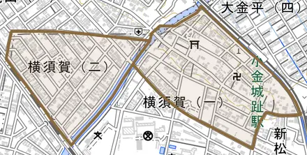 横須賀とその周辺の地図。町の範囲を重ねている