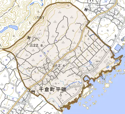 千倉町平磯とその周辺の地図。町の範囲を重ねている