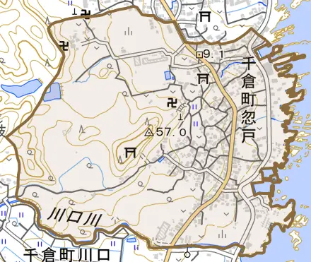千倉町忽戸とその周辺の地図。町の範囲を重ねている