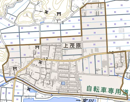 上茂原とその周辺の地図。町の範囲を重ねている