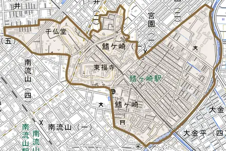 大字鰭ケ崎とその周辺の地図。町の範囲を重ねている
