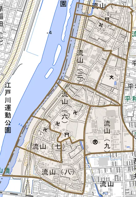 流山とその周辺の地図。町の範囲を重ねている