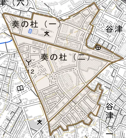 奏の杜とその周辺の地図。町の範囲を重ねている