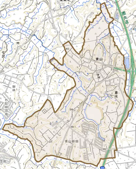 青山とその周辺の地図。町の範囲を重ねている