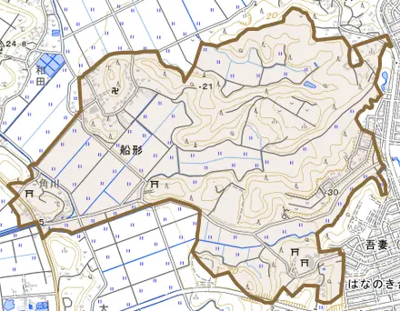 船形とその周辺の地図。町の範囲を重ねている