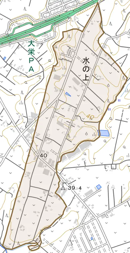 水の上とその周辺の地図。町の範囲を重ねている