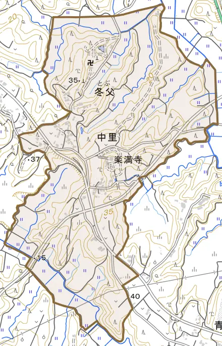 中里とその周辺の地図。町の範囲を重ねている