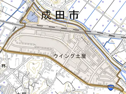 ウイング土屋とその周辺の地図。町の範囲を重ねている