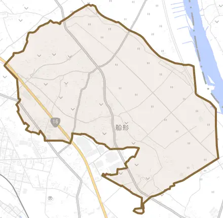 船形とその周辺の地図。町の範囲を重ねている