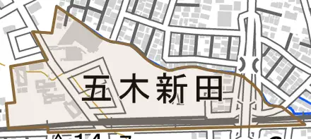 五木新田とその周辺の地図。町の範囲を重ねている