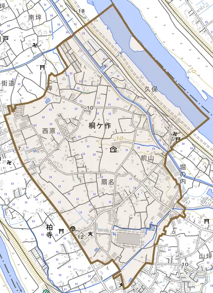 桐ケ作とその周辺の地図。町の範囲を重ねている