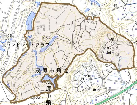 砂田とその周辺の地図。町の範囲を重ねている