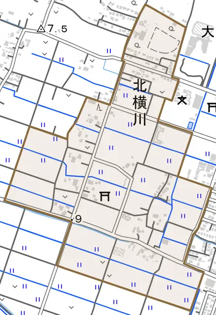 北横川とその周辺の地図。町の範囲を重ねている