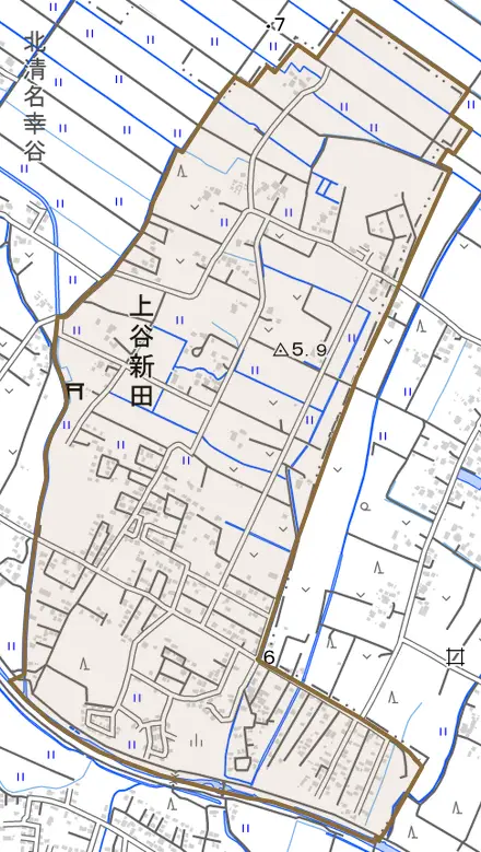 上谷新田とその周辺の地図。町の範囲を重ねている