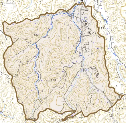 七本とその周辺の地図。町の範囲を重ねている
