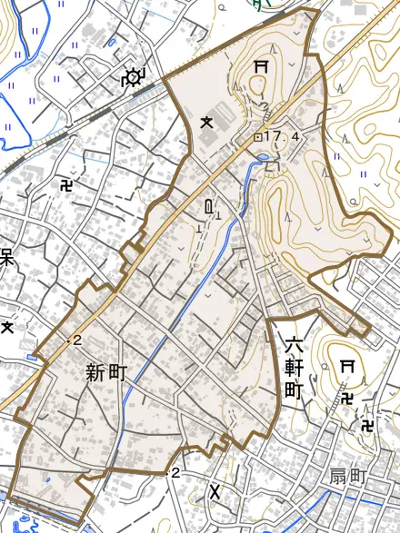 新町とその周辺の地図。町の範囲を重ねている