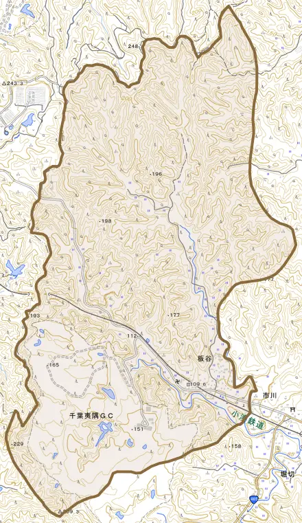 板谷とその周辺の地図。町の範囲を重ねている
